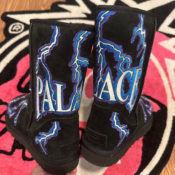 UGG Classic Short Boot x Palace Lightning - Black - Size 10 - Used - Picture 2 of 11